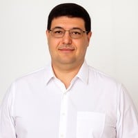 Evandro Legramonte — Terapeuta Holístico, Tarólogo e Astrólogo